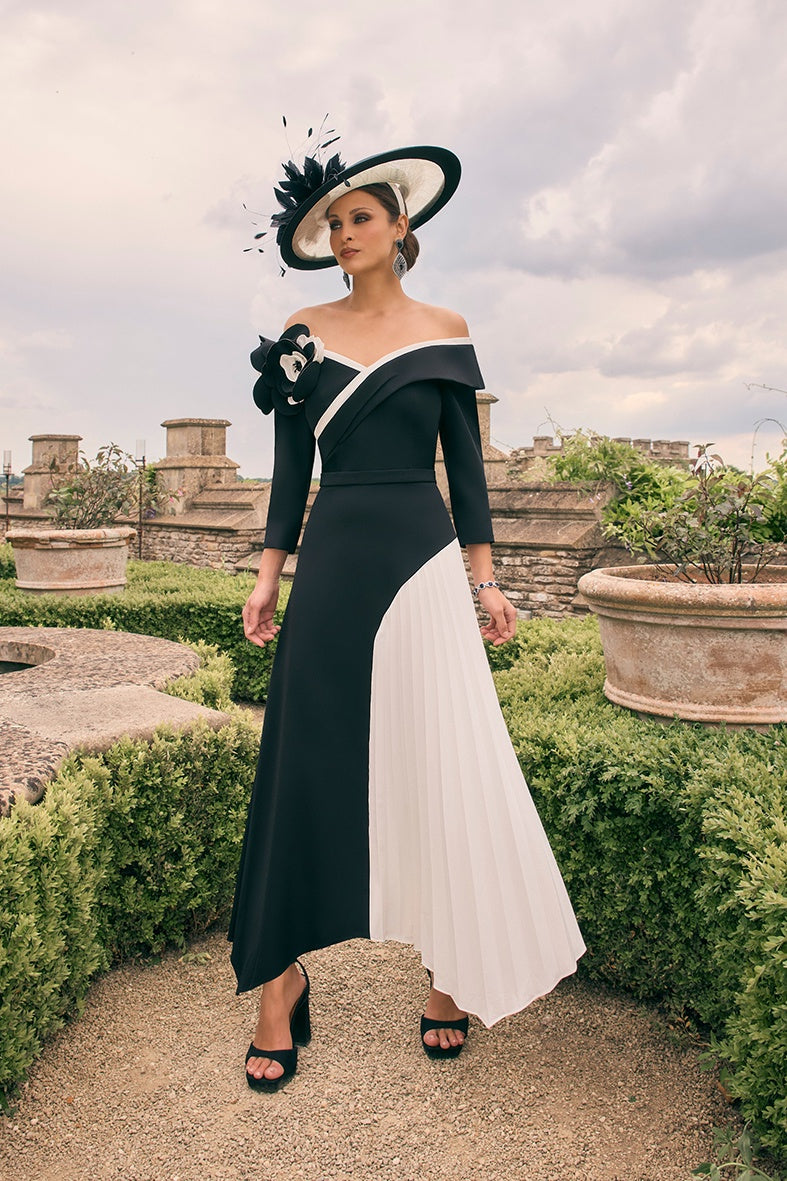 Veni Infantino 992784 Black/Ivory A Line Pleated Dress