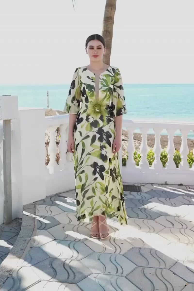 Sonia Peña 0018 Green Floral mother of the bride dress