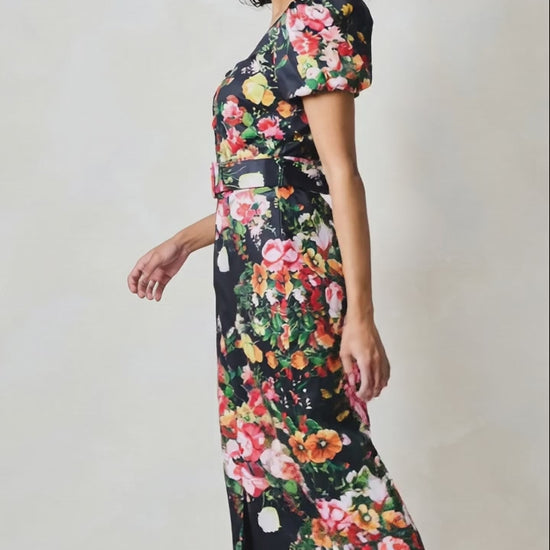 Hope & Ivy Trisha Midi Floral Pencil Dress